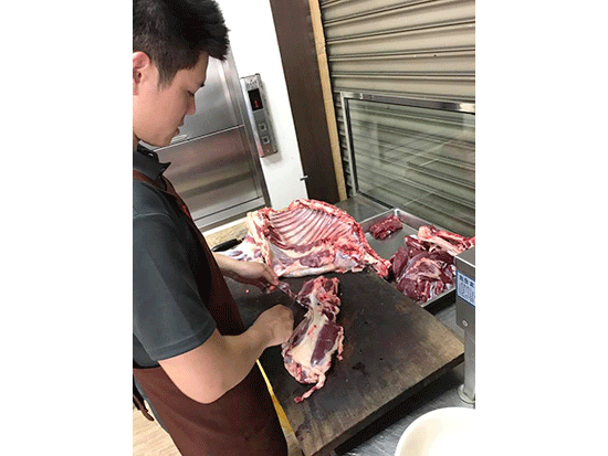 現宰山羊肉